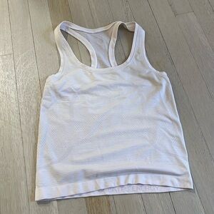 Lululemon swiftly tech tank top 2.0 white size 2